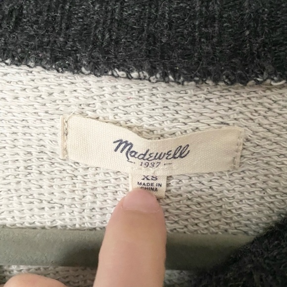 Madewell Gray/Black Buffalo Check Plaid Wool Blend Sweater - Picture 5 of 6